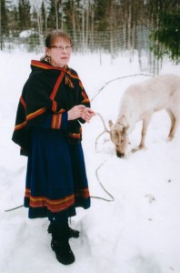 A present day Sami woman http://upload.wikimedia.org/wikipedia/commons/6/69/Sami_woman_with_white_reindeer.jpg